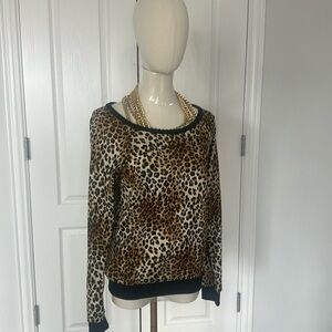 Comfortable lightweight sweater